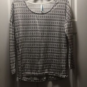 White and gray/beige Aztec print long sleeve shirt